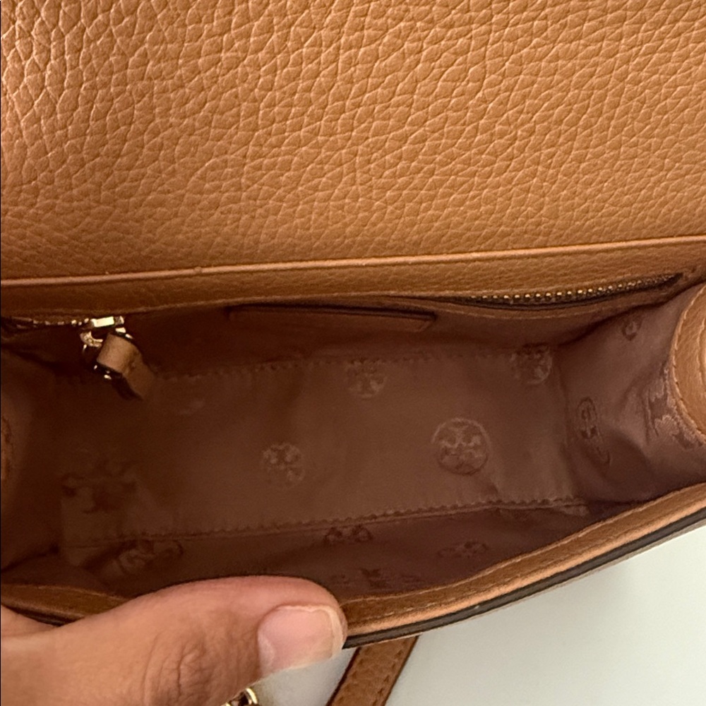 Tory Burch Small Convertible Shoulder Bag - Picture 8 of 8